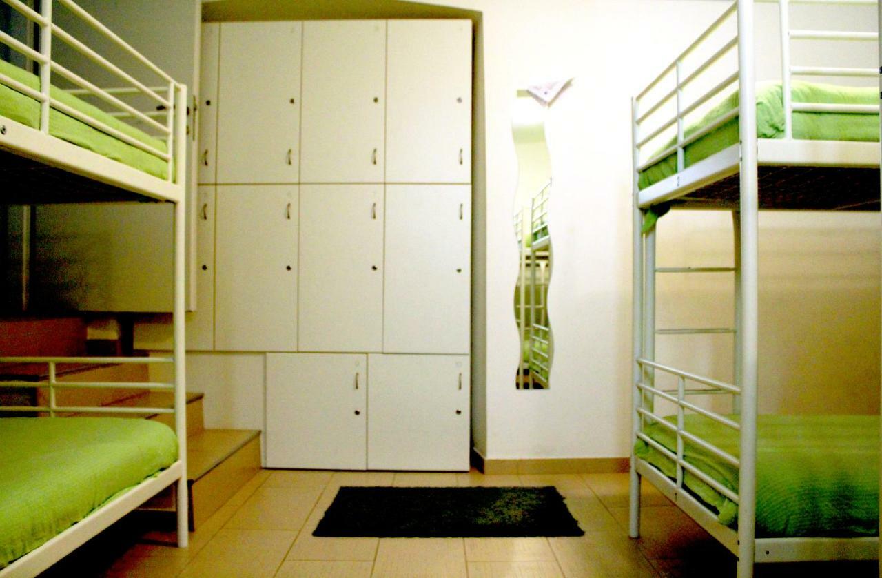 Hostel Mare 希贝尼克 外观 照片