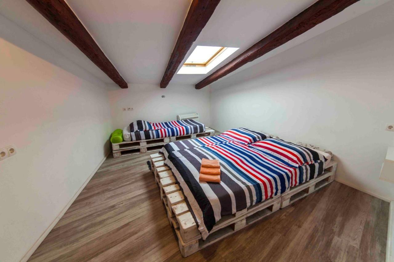 Hostel Mare 希贝尼克 外观 照片
