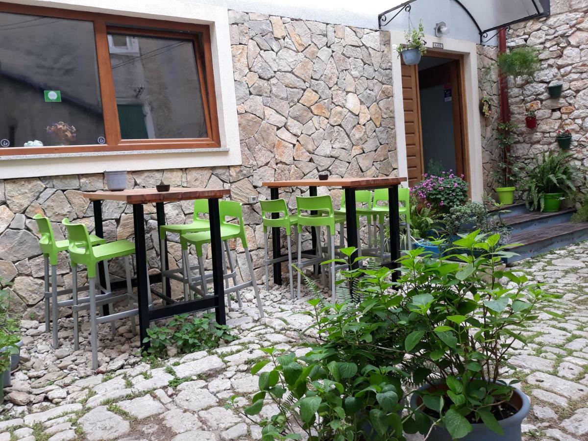 Hostel Mare 希贝尼克 外观 照片